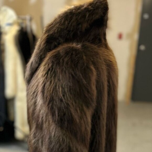Long haired BEAVER originally 5000 now only 995 size M/L - Picture 3 of 5
